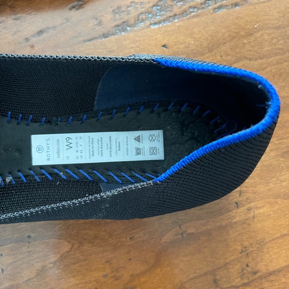 Rothy’s "The Point" black flats size 9 - Picture 4 of 4